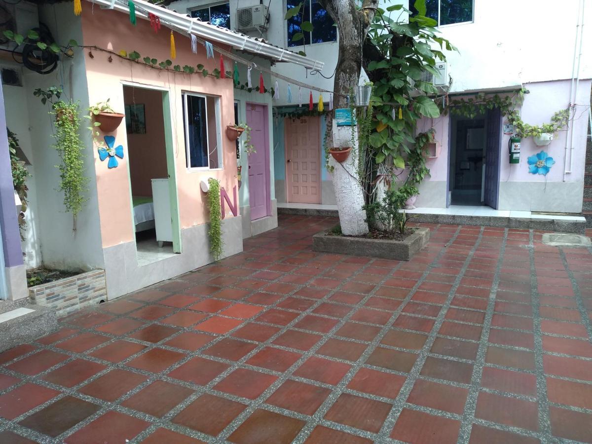 House Marfito Airport Hotel Cartagena Luaran gambar