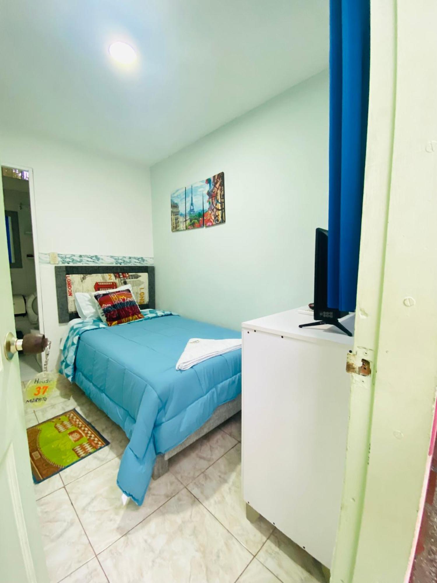House Marfito Airport Hotel Cartagena Luaran gambar